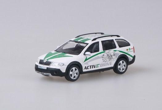 Škoda Octavia II Combi Scout (2007) 1:43 - Active Drive